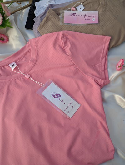 Remera deportiva (seis variantes)