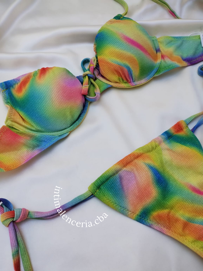 Bikinis con aro multicolor