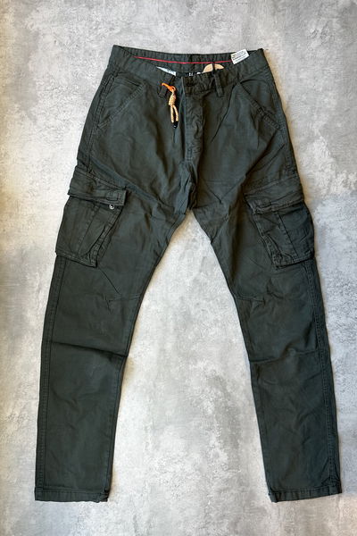Cargo recto Verde