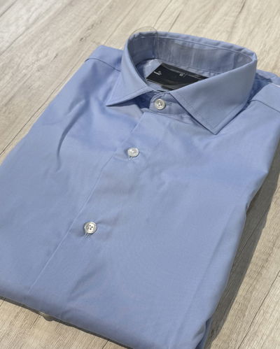 Camisa algodón celeste lisa 