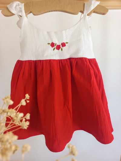 Vestido Solera Bordada Rojo 