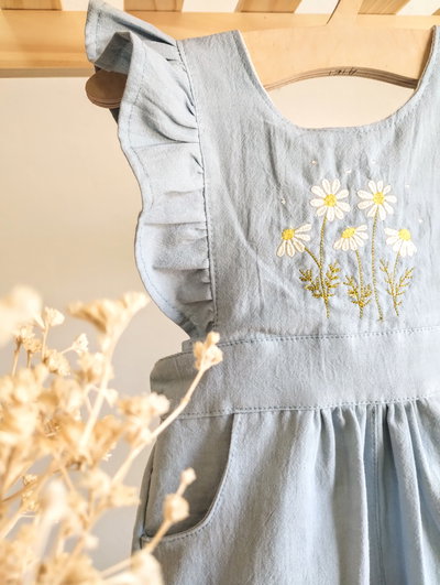 jardinero Corto Margarita Celeste