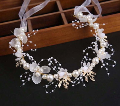 Tiara blanco y Crema