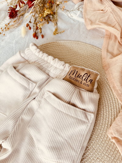 Pantalón Corderoy Crema