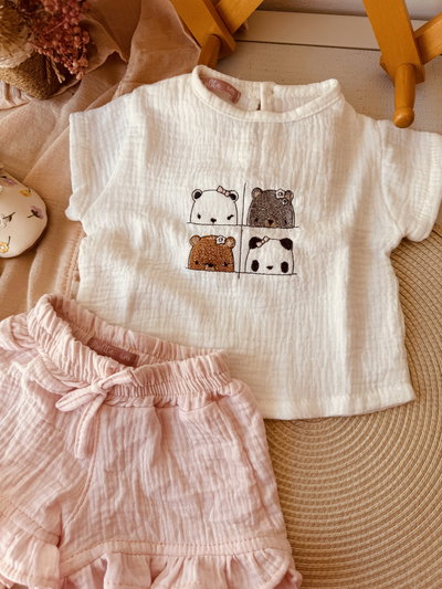 Remera Escandaloso + short Rosa