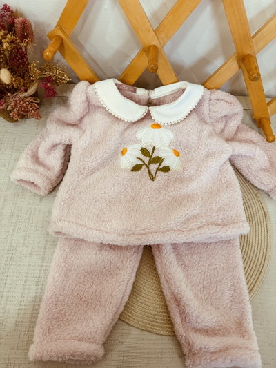 Conjunto Buso + calzita Corderito Margarita Rosa