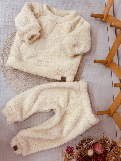 Conjunto Soft Crema