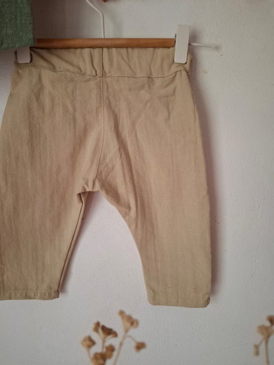 Pantalón Tusor Arena sin bolsillos trasero