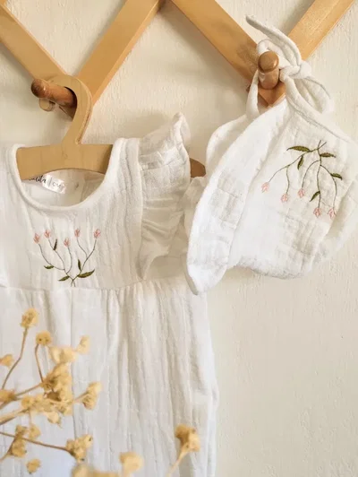 Enterito + Capota Tulipan Off White