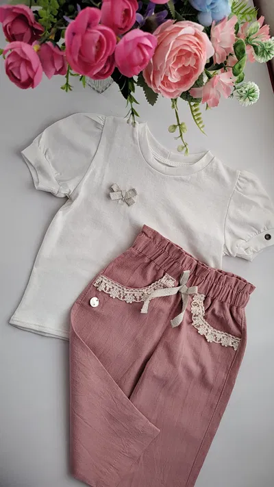 Conjunto pantalón y remera