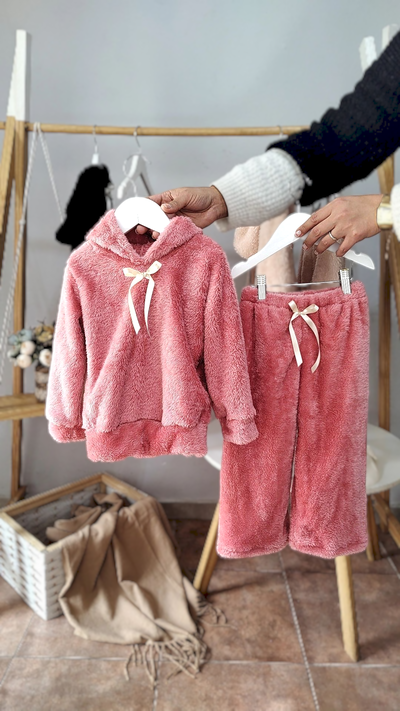 Conjunto Dari (coral)