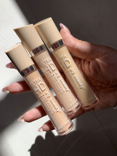 Corrector de Ojeras liquido