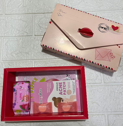 Box Skin Care, en caja sobre 