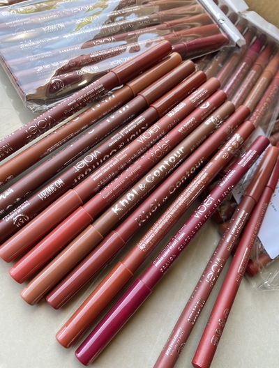 Lápiz delineador de labios (precio por unidad) 