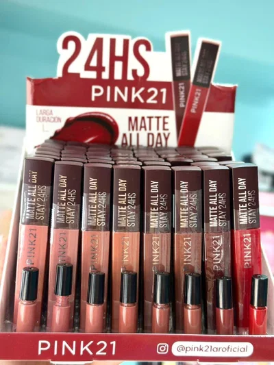 Labial Líquido Matte de PINK 21 (consultar tono ) 