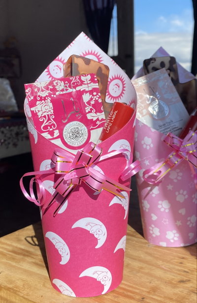 Mini Ramito Makeup + Accesorio con 3 productos! 