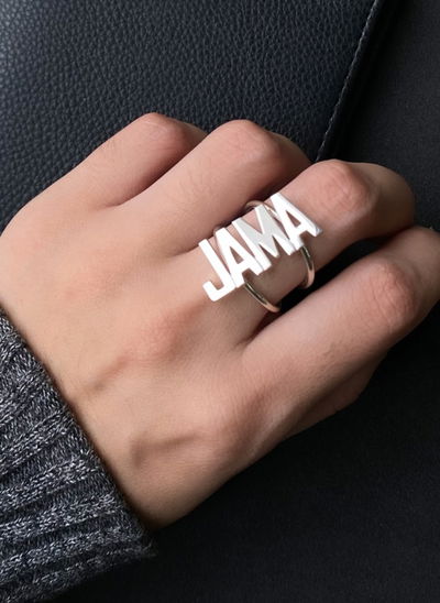 Anillo Cora