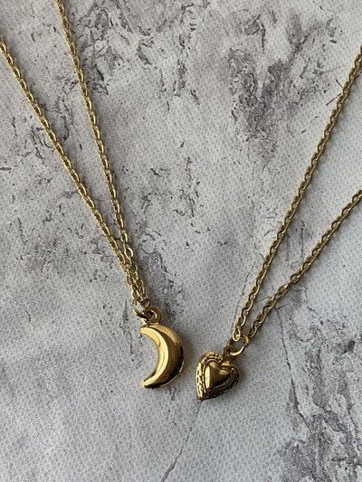 Collar Half Moon