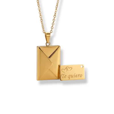 Collar Sobre Te Quiero con Carta Dorado