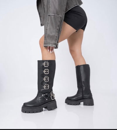 BOTAS JULI