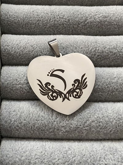 Dije SEBASTIAN MENDOZA -Corazón Grande 