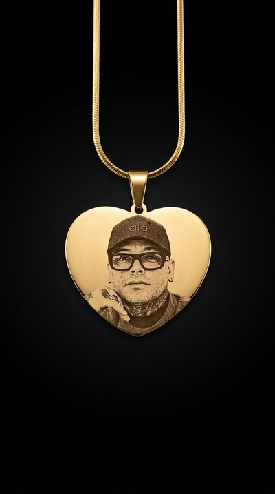 Dije URIEL LOZANO FOTOGRABADO Dorado