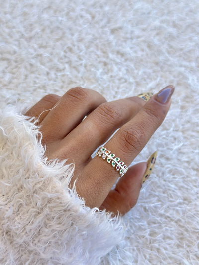 Anillo hojas 