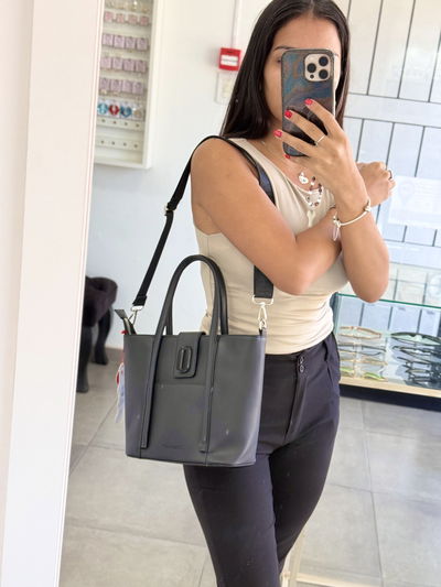 Cartera Olivia 