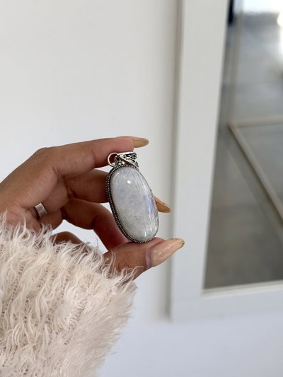 Dije piedra de la luna 