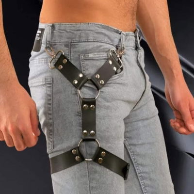 ARNES DE PIERNA HOMBRE CON MOSQUETON. 
