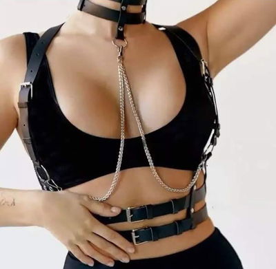 ARNES DE PECHO CON CADENAS 