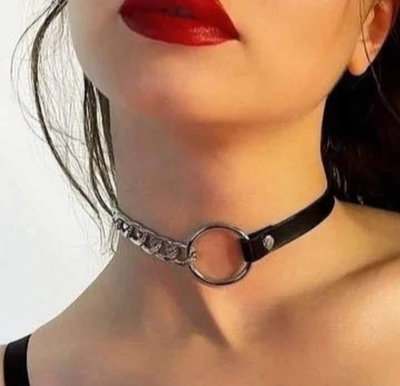 CHOKER CON CADENA Y ARO 