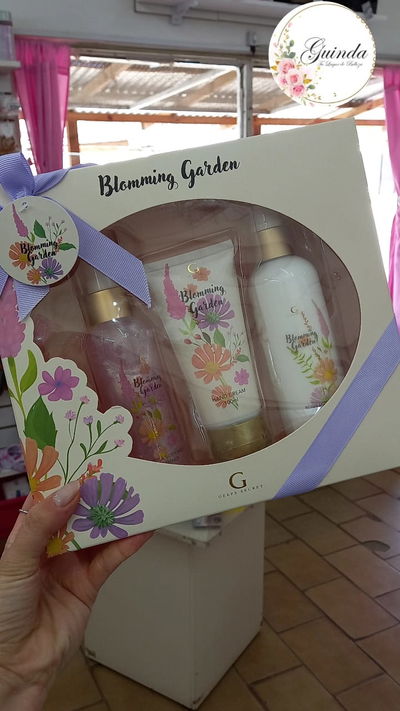 KIT LOCION, CREMA Y BODY SPLASH BLOOMING GARDEN