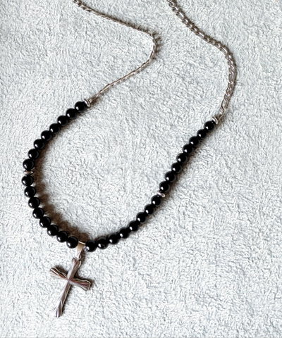 Collar Obsidiana Cruz