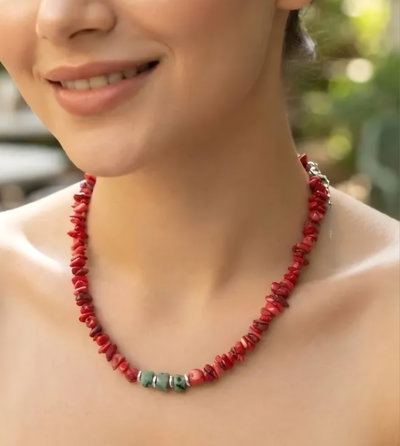 Conjunto Coral y Zoisita