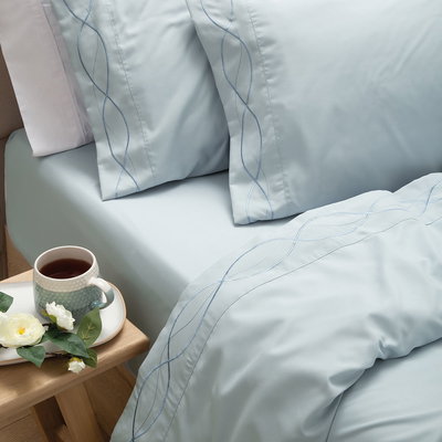 SABANAS KING CON EMBOZO BORDADO