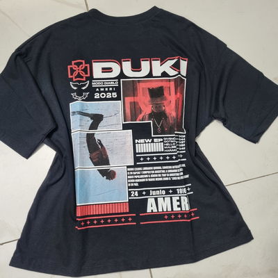 Boxy fit duki