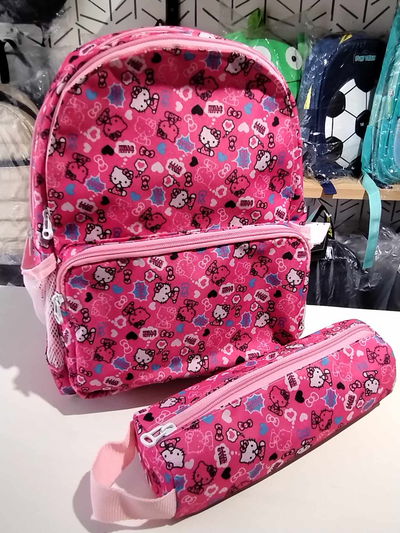 MOCHILA 14" + CARTUCHERA HELLO KITTY 
