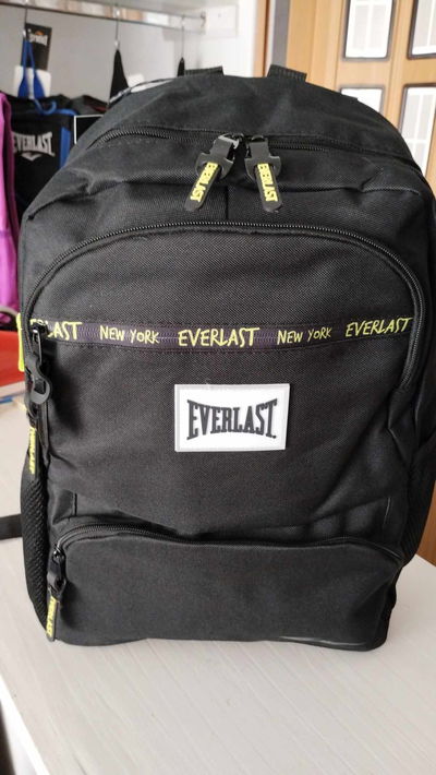 MOCHILA EVERLAST 17"