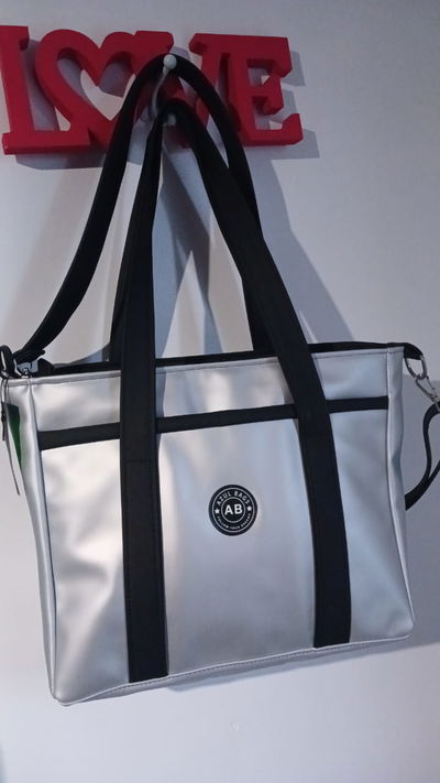 TOTE LUNA 