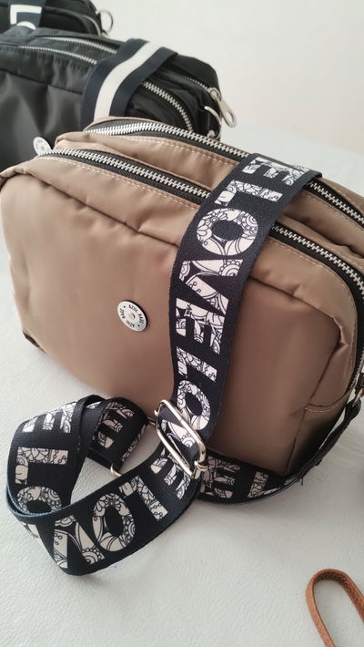 CARTERAS BANDOLERAS "MALI"
