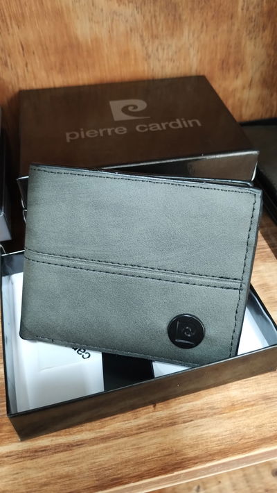 BILLETERA PIERRE CARDIN 