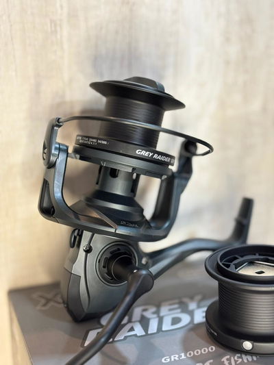 Reel Frontal XFISH GREY RAIDER 10000 Powercast Mar Surf Casting 6 Rulemanes