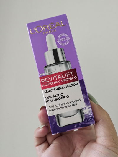 Serum LOREAL Revitalift - ácido hialurónico