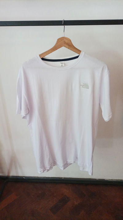 903 Remera North face