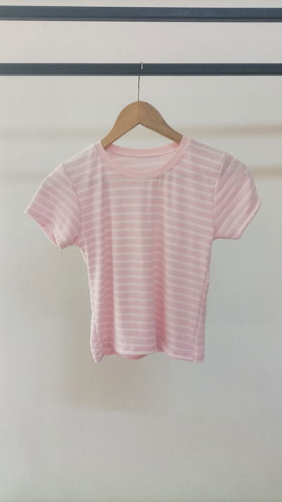 915 Remera rayada