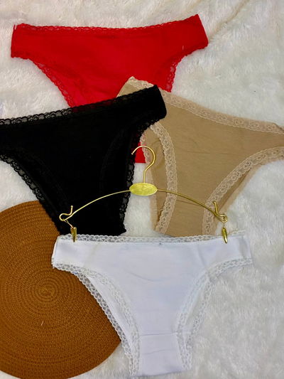 Art.189 Vedetinas x3 y x12 de algodón borde puntilla