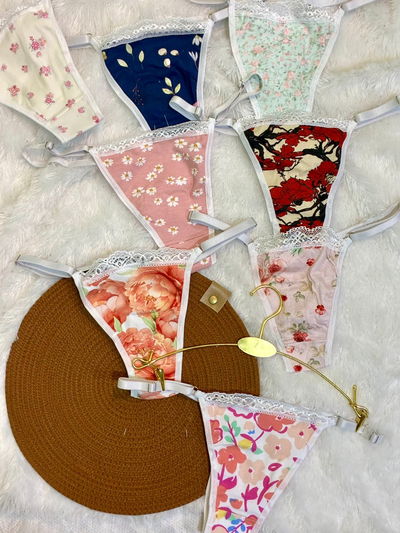 Art.192 Less regulable x3 y x12 estampada c/puntilla