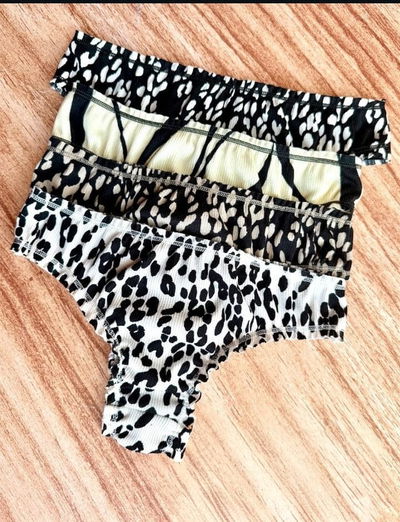 Art.222 fru fru animal x3