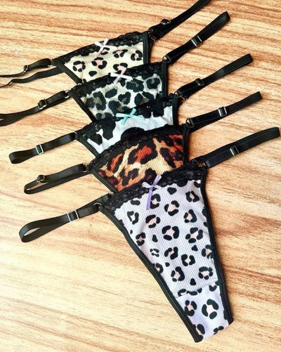 Art.216 less regulable animal x3